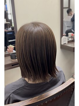 ヘアーアンドエステ サニープレイス(Hair&Esthe Sunny Place) ボブカット×明るめヘーゼルベージュ