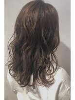 レセ 新松戸deux店(Laissez)&nbsp;ミディアム 波ウェーブ【レセ新松戸ドゥー店】