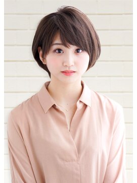 アドラーブル 女池店(adorable) ひし形で大人可愛く☆無造作バングで抜け感のあるショートボブ