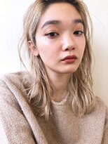 ミラバイグリーン(Mira by green)&nbsp;Bleach　hair　×　Sheer beige　＃３