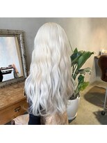 ジーナ(XENA)&nbsp;【光】White blonde