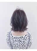 くびれヘアスタイル大人可愛い20代30代40代前下がりショートボブ