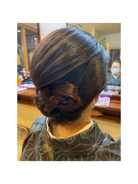 キキ 美容室(KIKI) 和装アップ