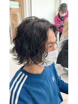 ヒビヲ(HIBIO) 波巻きスパイラルパーマツーブロックマッシュツイストパーマ