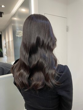 ジーナ 流山おおたかの森(Zina) デザインカラーくびれヘア似合わせカット