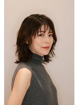 アンベリールフルー(EMBELLIR fleur)&nbsp;ミディアムウルフ　30代/40代/50代