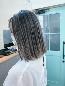 ロウバイレボ 柏(lou by revo) ショートボブ/ミニボブ/マッシュ/切りっぱなし/柏駅