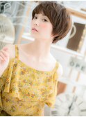 大人ハイライトカラー前下がり束感ショートh2越谷20代30代40代