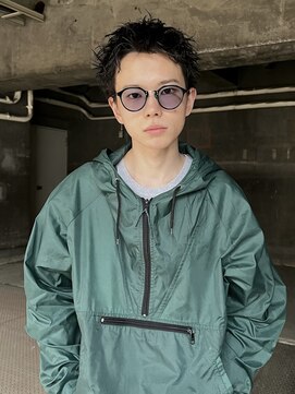ヒュージ 三軒茶屋(huge) アップバング/束感ショート/ツーブロックマッシュ/コンマヘア