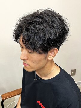 スナッグルサロン(SNUGGLE SALON) かき上げセンターパート/ソフトツイストスパイラルパーマ/池袋