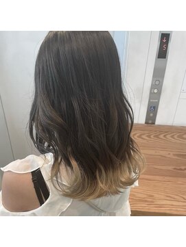 アリアバイエクラート 池袋店(ARiA by ECLART) ゆるふわ系抜きっぱなしロング