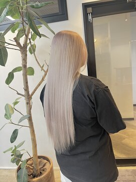 ポート バイ プライマル(port by primal) セクションカラー/ペールベージュ[千葉/千葉駅]