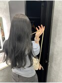 アッシュグレー
