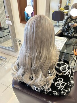 ノット 成田公津の杜(Knot) ハイトーンホワイト stylistすずか