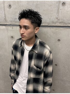 オーシャントーキョー ホワイト 原宿(OCEAN TOKYO WHITE) スパイキーショート短髪アップバングフェザーショート