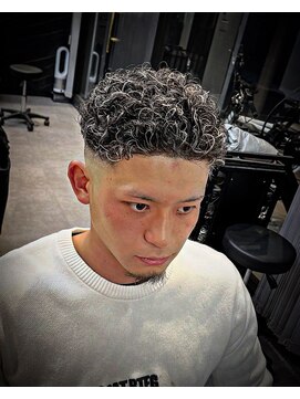メンズ ラピス 横浜店(Men’sLapis) 【男が好きな髪型No.1】　極道パーマ