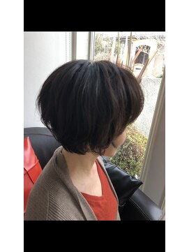 イビザ(IbizzA) 大人ショートボブ