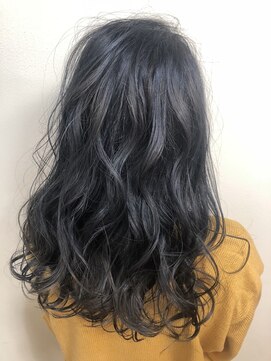 モ ディープ 泰夢(mo’Deep 泰夢) グラデーションdeグレージュ