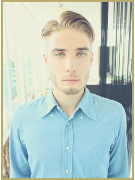 ジジバイワースホワイル(jiji by WORTH WHILE) ハイライト波巻きアップバングツーブロックマッシュ束感ショート