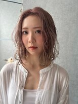 ヴィサージュアクト(VISAGE a.c.t)&nbsp;縦落ちパーマがもたらす　Ｉラインボブ