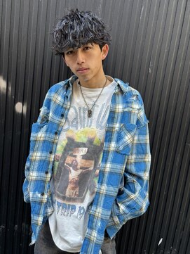 エルオム(EL.HOMME) 波巻きツイストパーマ