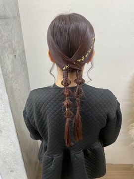エフバイラブランシュ 大宮東口店(ef by La Blanche) 箔付きタイトヘアアレンジ/大宮/髪質改善/韓国/オージュア