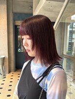ヲタク(wotaku.)&nbsp;レッドカラーボルドーカラー赤髪顔まわりレイヤー切りっぱなし
