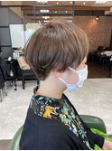 刈り上げ女子ショート