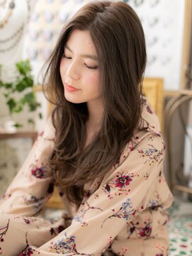 カバーヘア ブリス 大宮西口(COVER HAIR bliss) センターパート韓国風巻き小顔無造作ウェーブh4大宮20代30代40代