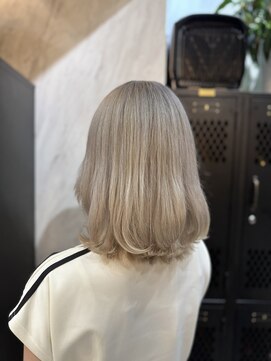 ヴァイス 渋谷店(VAICE) ハイトーン/ブリーチ/ミルクティーベージュ