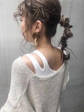 ノート(note) ネジネジポニーテール