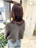 柔らかい雰囲気のピンクブラウンカラー