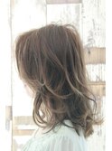 【ism 千葉】軽やかアッシュブラウン×大人レイヤーミディS