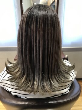 ベイ サロン タカミ(BAY SALON TAKAMI) コントラストバレイヤージュ