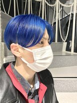 オンザ(ONTHE)&nbsp;韓国アイドル風アクアブルーマッシュスタイル