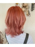 トレンド感のあるオレンジカラー