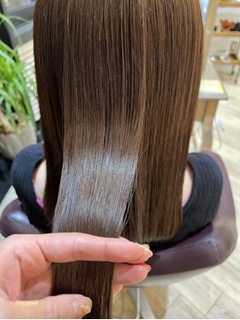 エクリ シセイドウ 麻布十番店(equri×SHISEIDO) 【麻布十番】酸熱トリートメントでまとまる髪☆