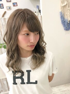 カリフ 大船(calif.) 【 calif.】ハイライトグレージュカラー☆