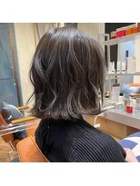 アリエッタ ギンザツー(ARIETTA GINZA2)&nbsp;aRietta銀座2＊20代30代40代 グレージュ×切りっぱなしボブ