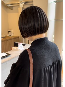 セリオアンジョウ(serio anjo) 切りっぱなしボブ