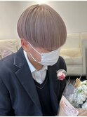3341ホワイトブロンドフェザーショート刈り上げマッシュショート