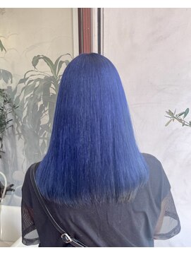 アン(Hair make un) ネイビーブルー