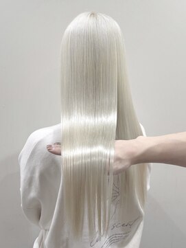 アン(Hair make un) 【ホワイトブロンド