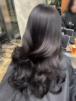 エッセンザ 梅田(ESSENZA) 海外レイヤー