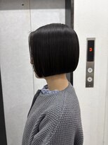 レガーレ(Legare)&nbsp;髪質改善縮毛矯正前下がりパッツンボブ