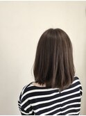 ベージュ系ボブ