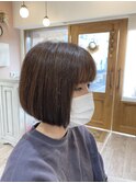 ミニ前下がりボブ