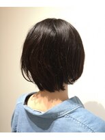 ラヒュー(LAUGHIEW)&nbsp;大人かわいいショートボブ