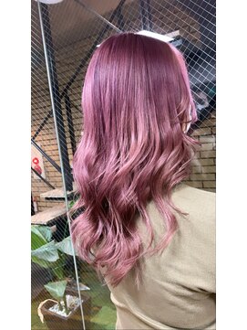 ラフ 難波店(LAFF) #黒髪#ボブルフ#ネビージュ#小顔#ワンレン