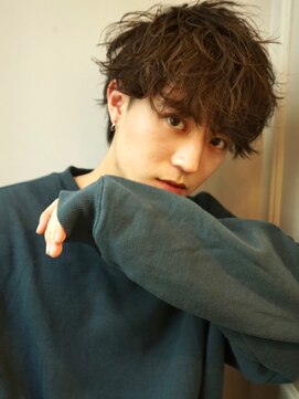 テトラ バイ ネオリーブ 横浜西口店(tetra by neolive) メンズパーマ　無造作　ツイスパ　マッシュ［横浜］